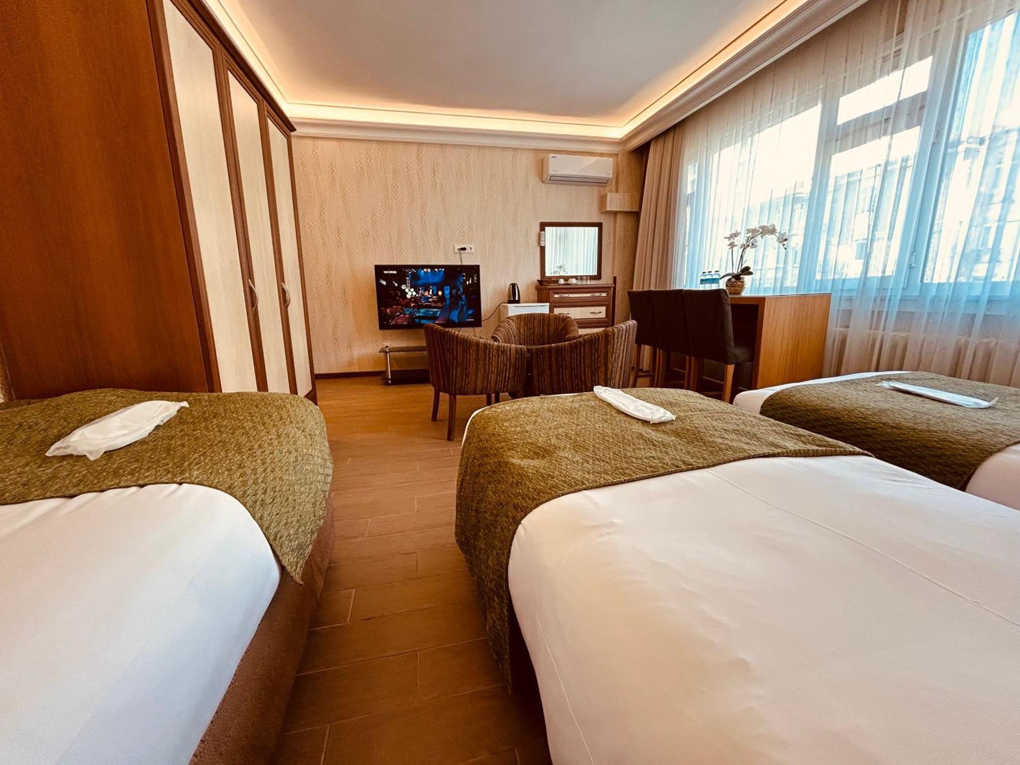 Lily Rooms Istanbul Bagian luar foto