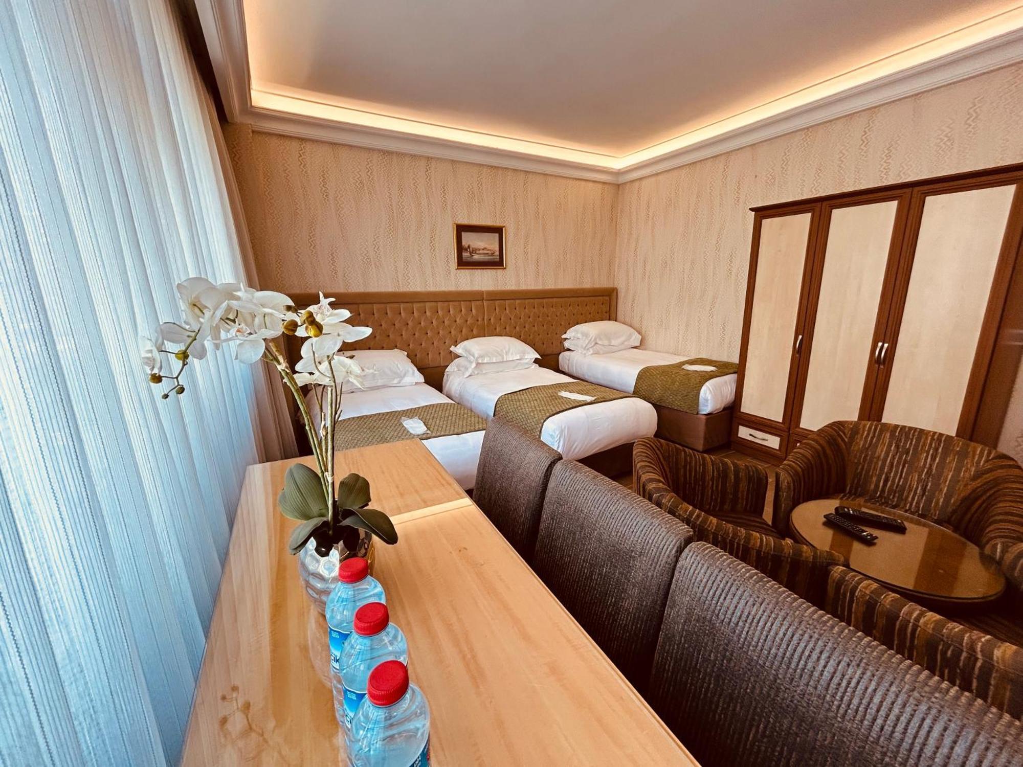 Lily Rooms Istanbul Bagian luar foto