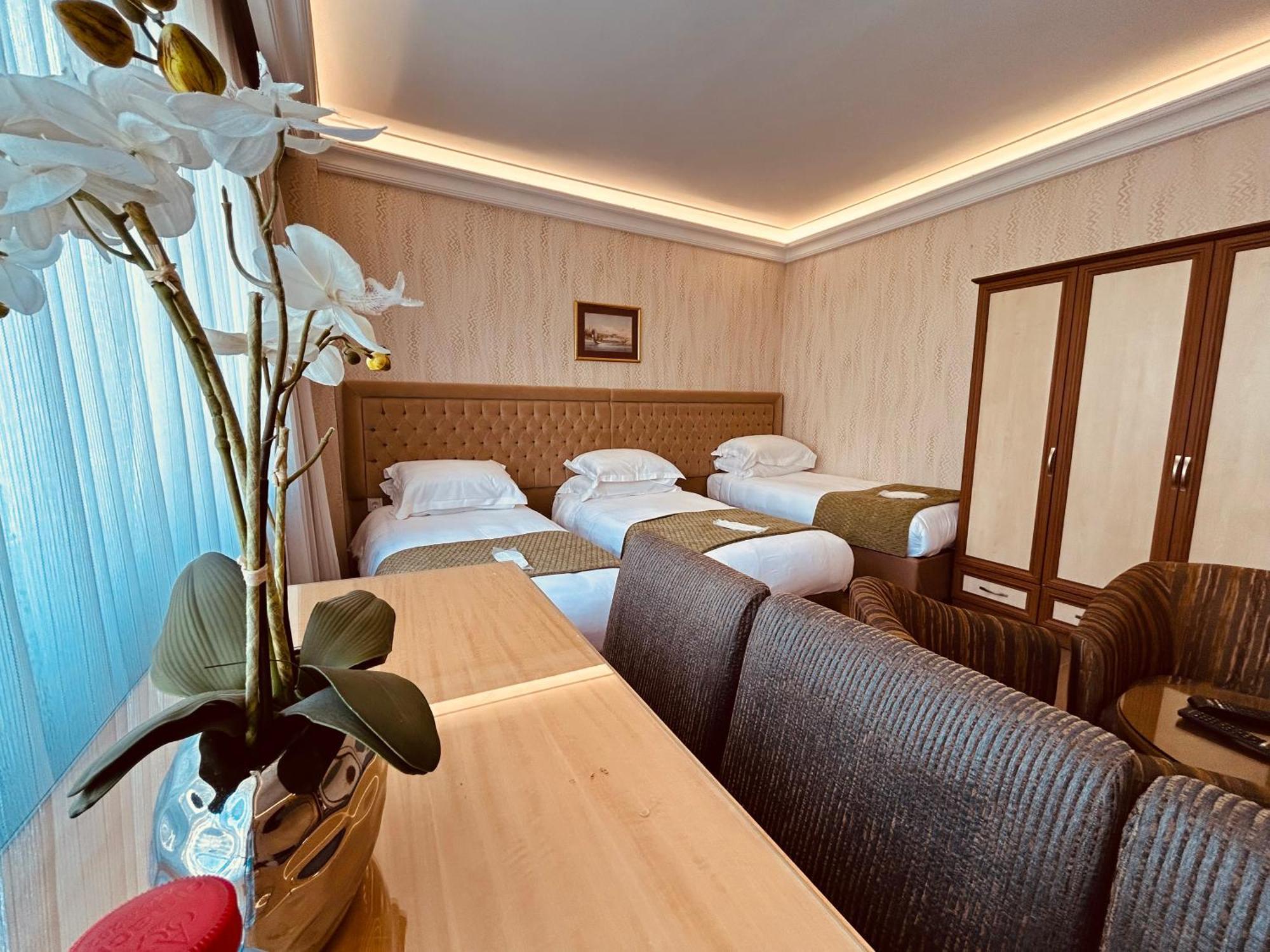 Lily Rooms Istanbul Bagian luar foto