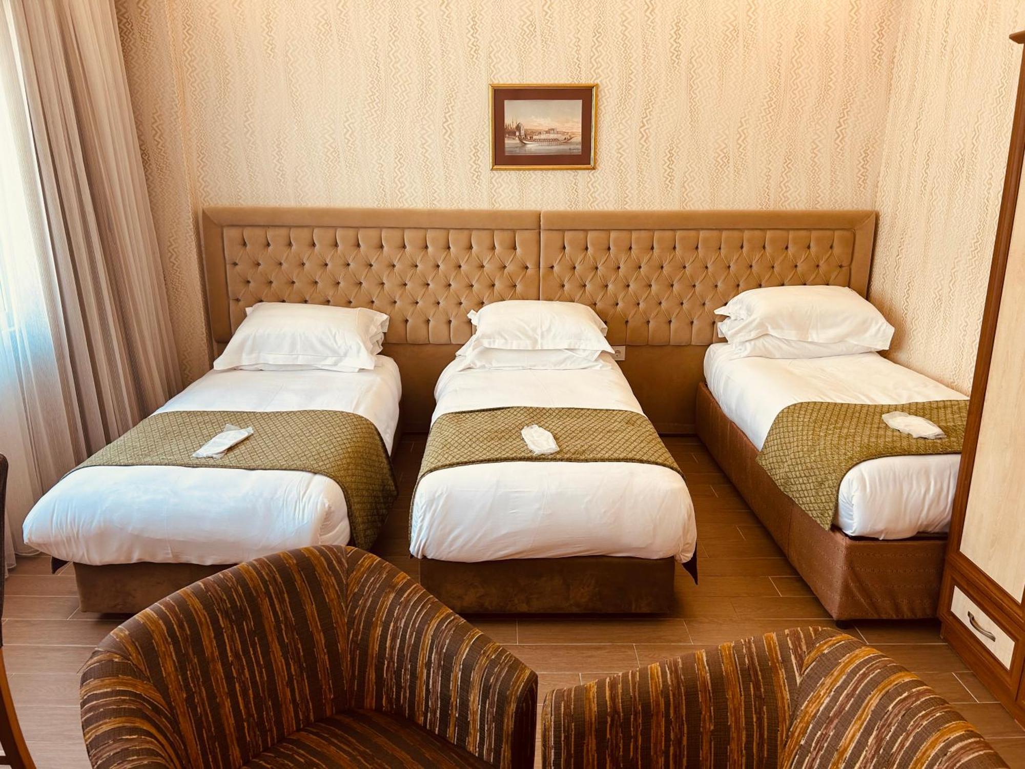 Lily Rooms Istanbul Bagian luar foto