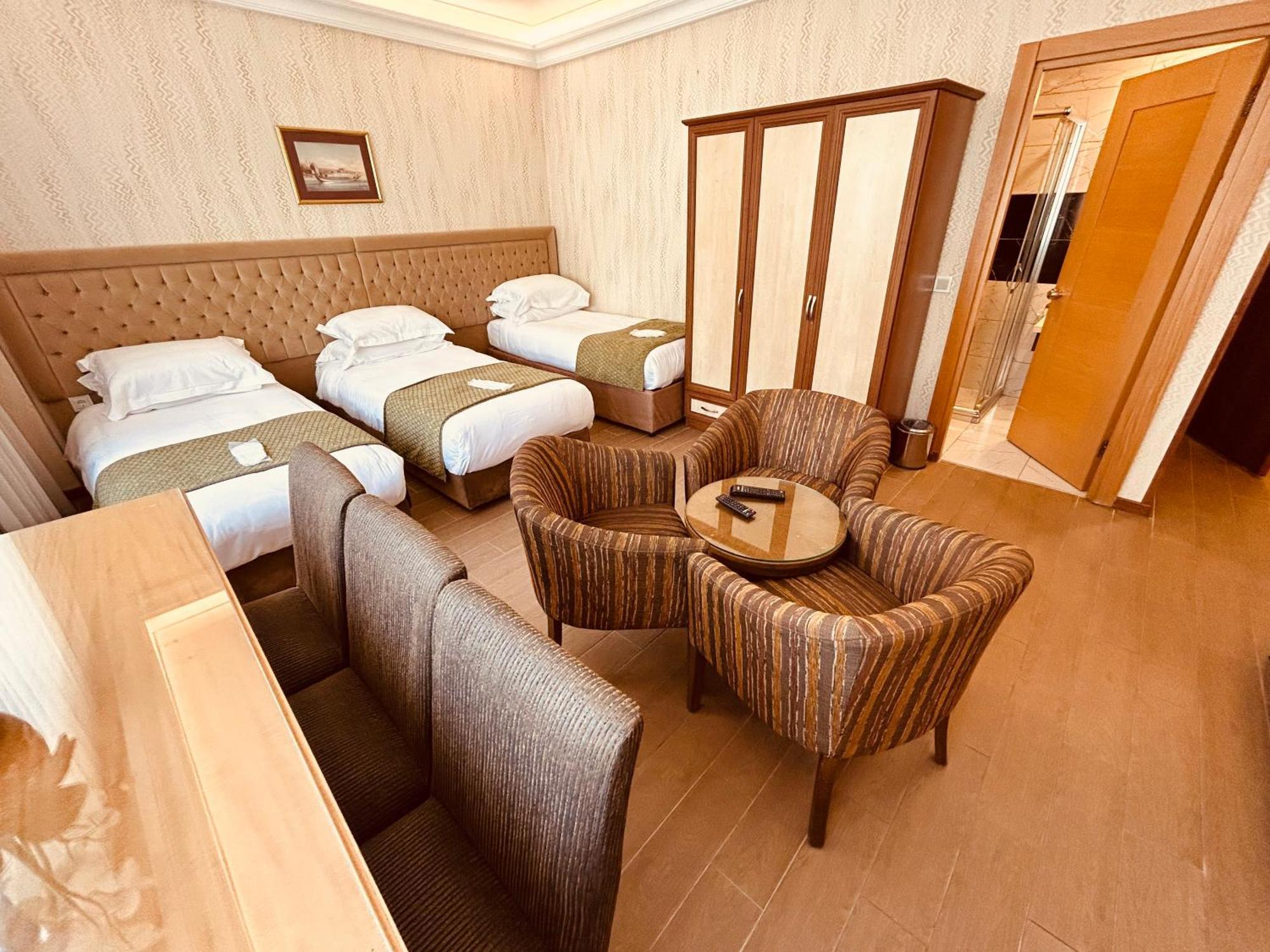 Lily Rooms Istanbul Bagian luar foto