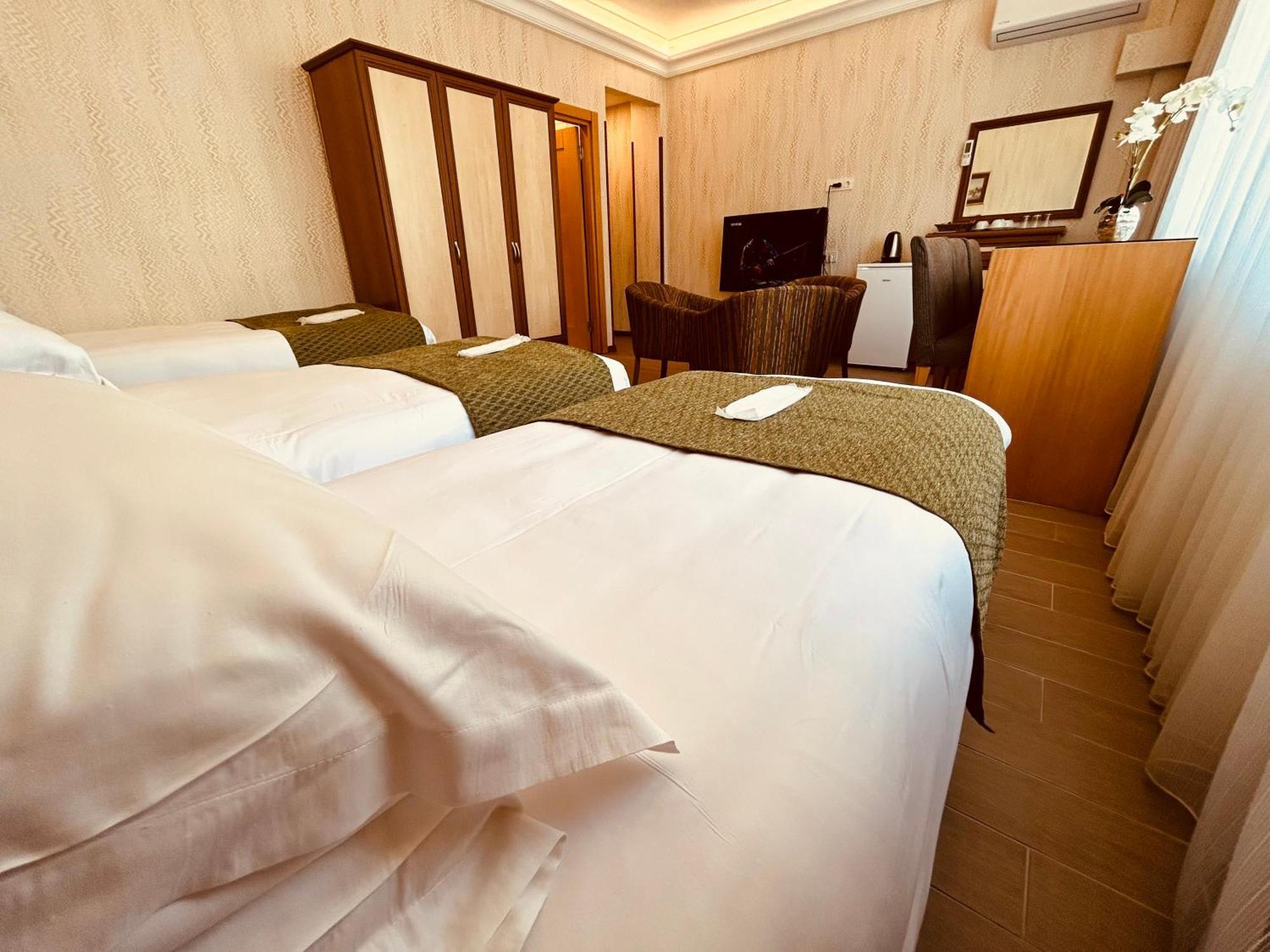 Lily Rooms Istanbul Bagian luar foto