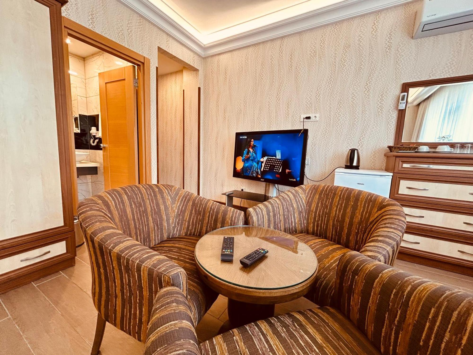 Lily Rooms Istanbul Bagian luar foto