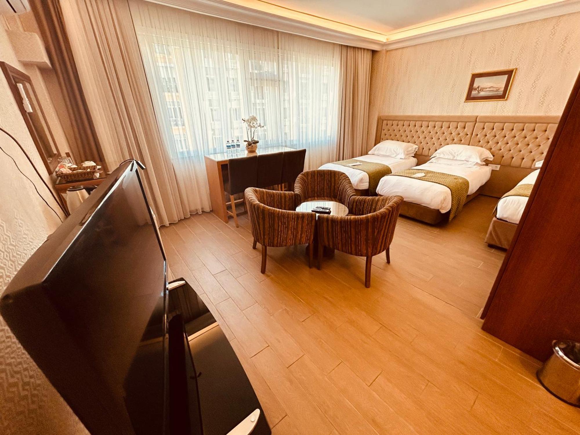 Lily Rooms Istanbul Bagian luar foto