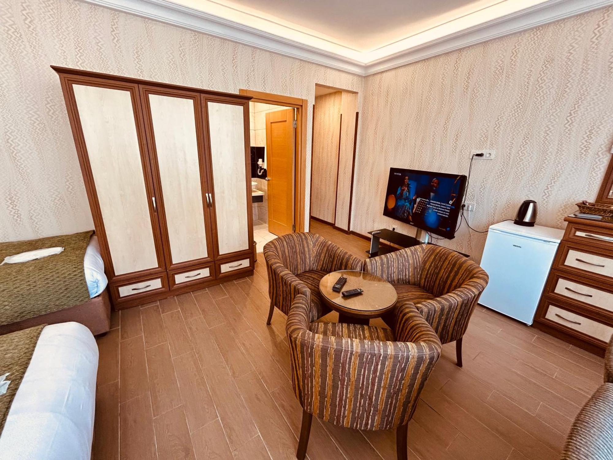 Lily Rooms Istanbul Bagian luar foto
