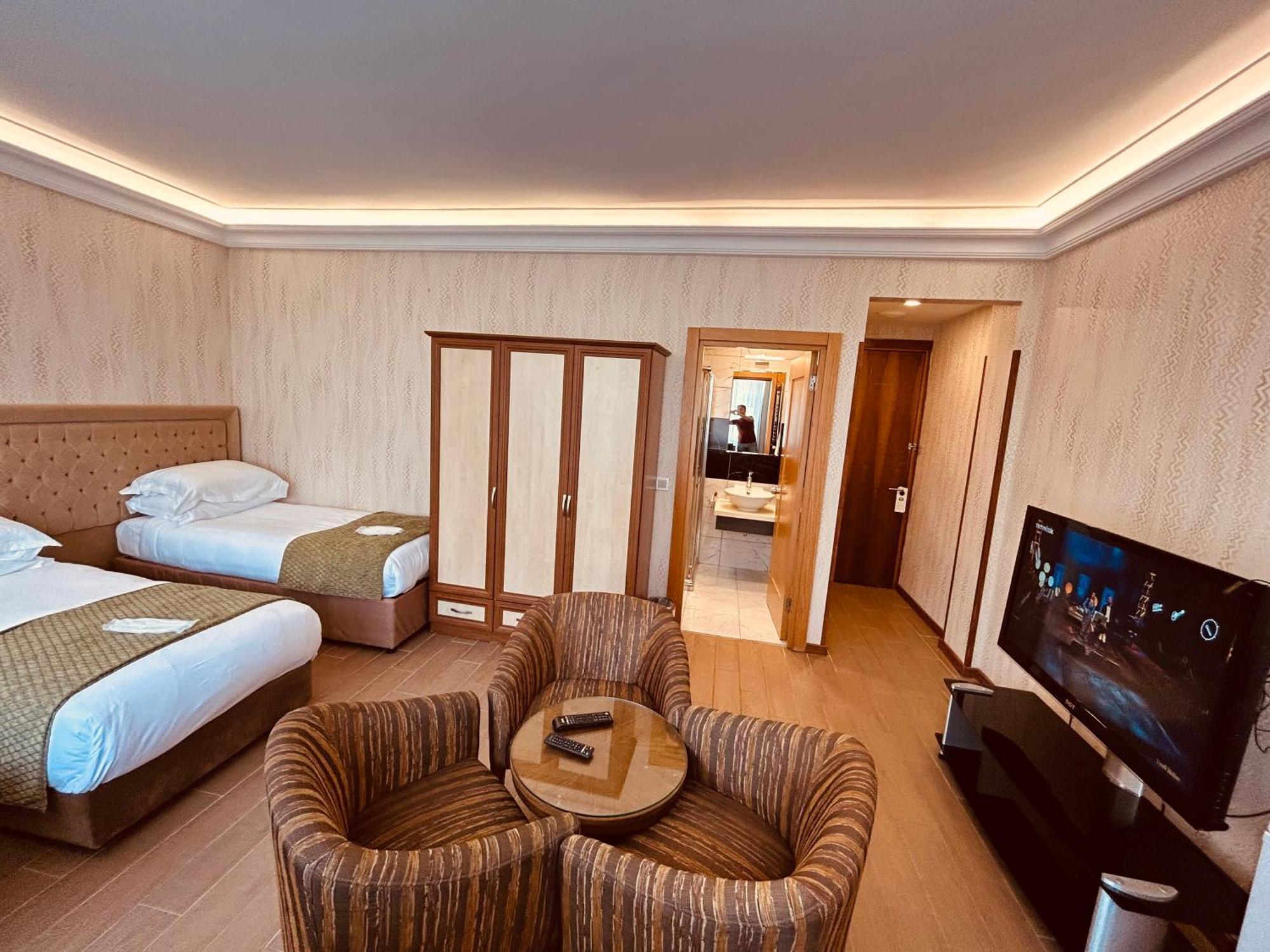Lily Rooms Istanbul Bagian luar foto