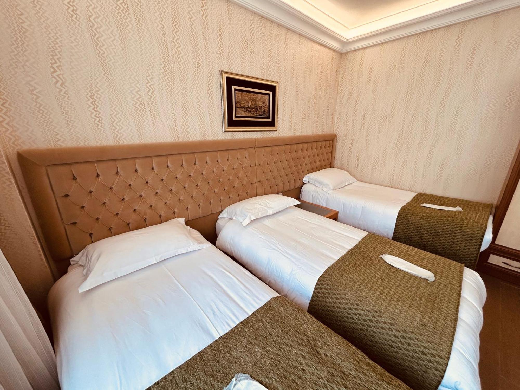 Lily Rooms Istanbul Bagian luar foto