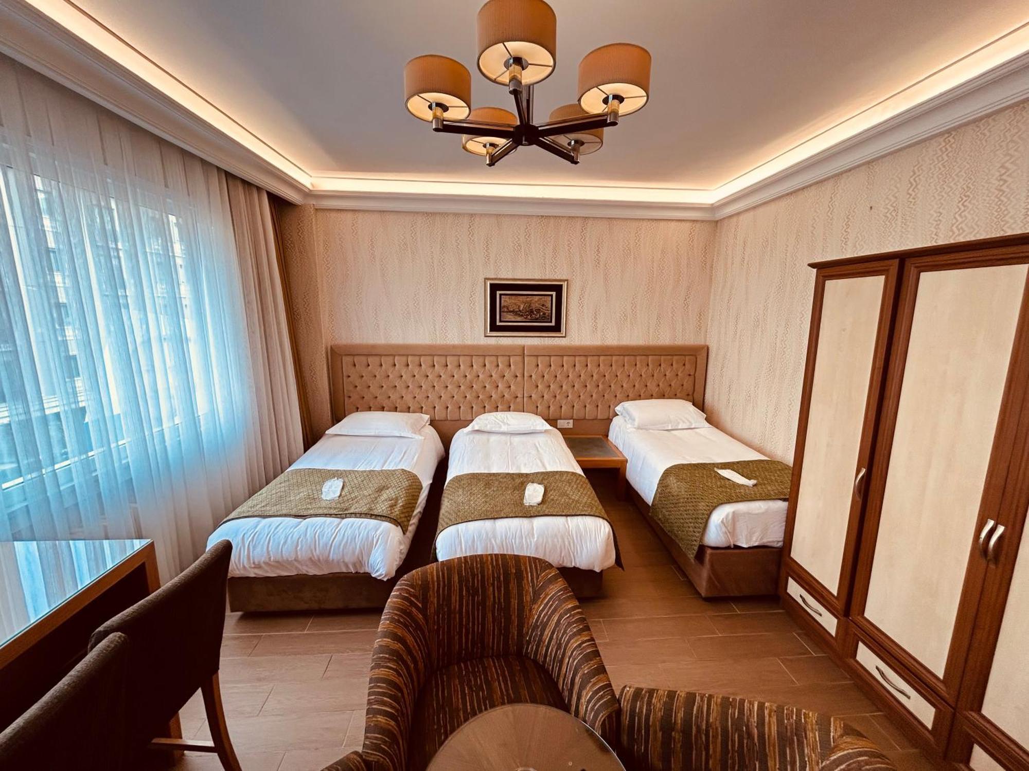 Lily Rooms Istanbul Bagian luar foto